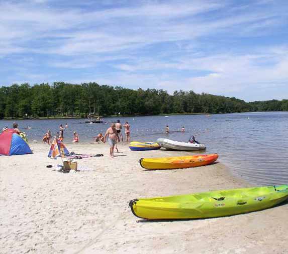 Camping grand étang de St Estèphe