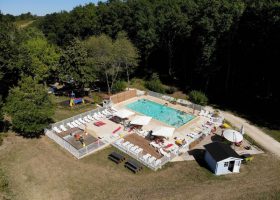 camping piscine chauffée dordogne