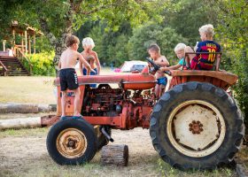 camping familles avec enfants brantome